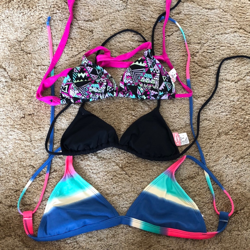 Bikini tops